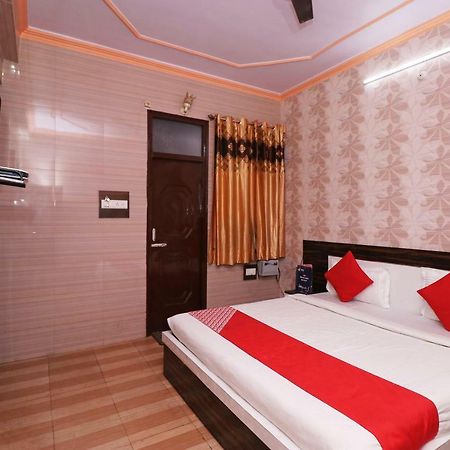 Hotel P R Palace 勒克瑙 外观 照片