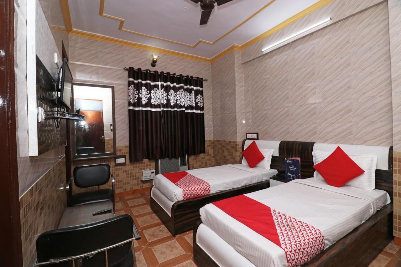 Hotel P R Palace 勒克瑙 外观 照片