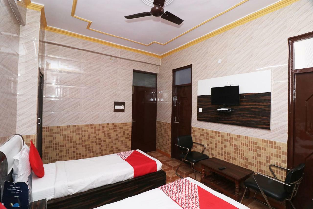 Hotel P R Palace 勒克瑙 外观 照片