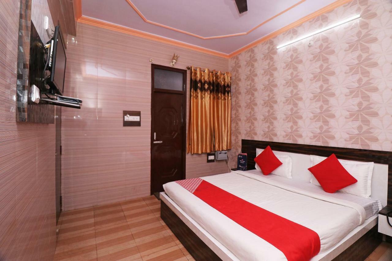 Hotel P R Palace 勒克瑙 外观 照片